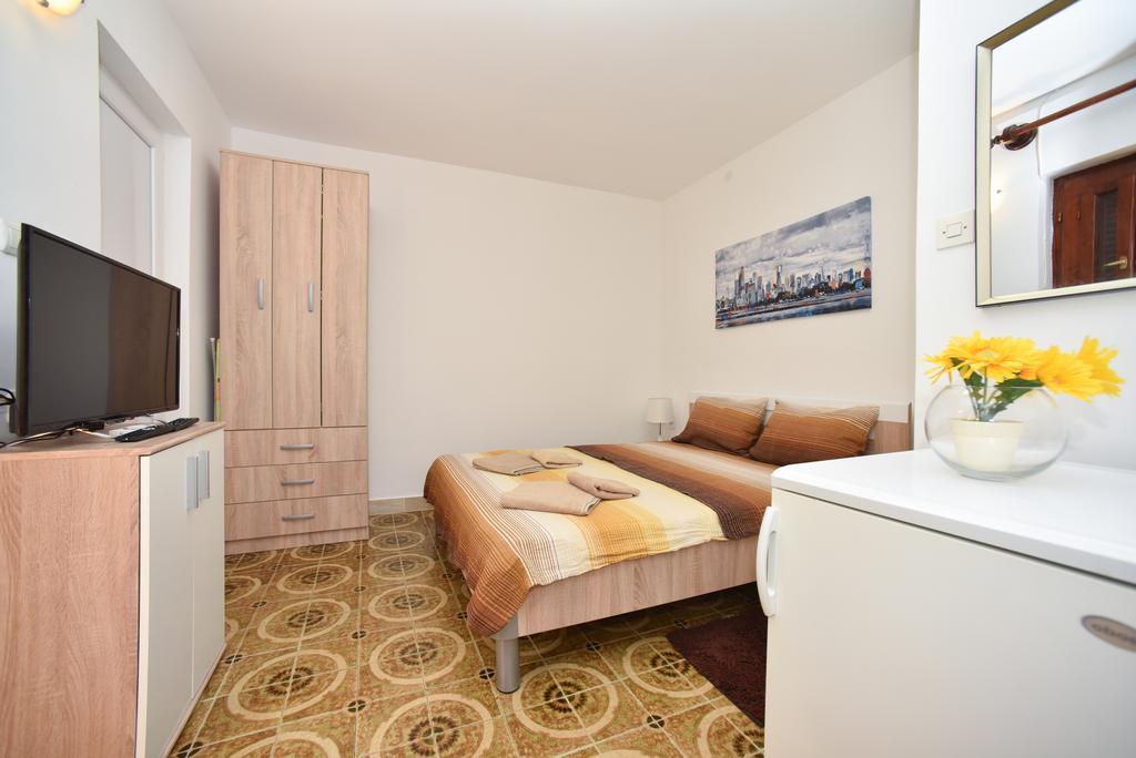 MG apartments&rooms Budva Buitenkant foto