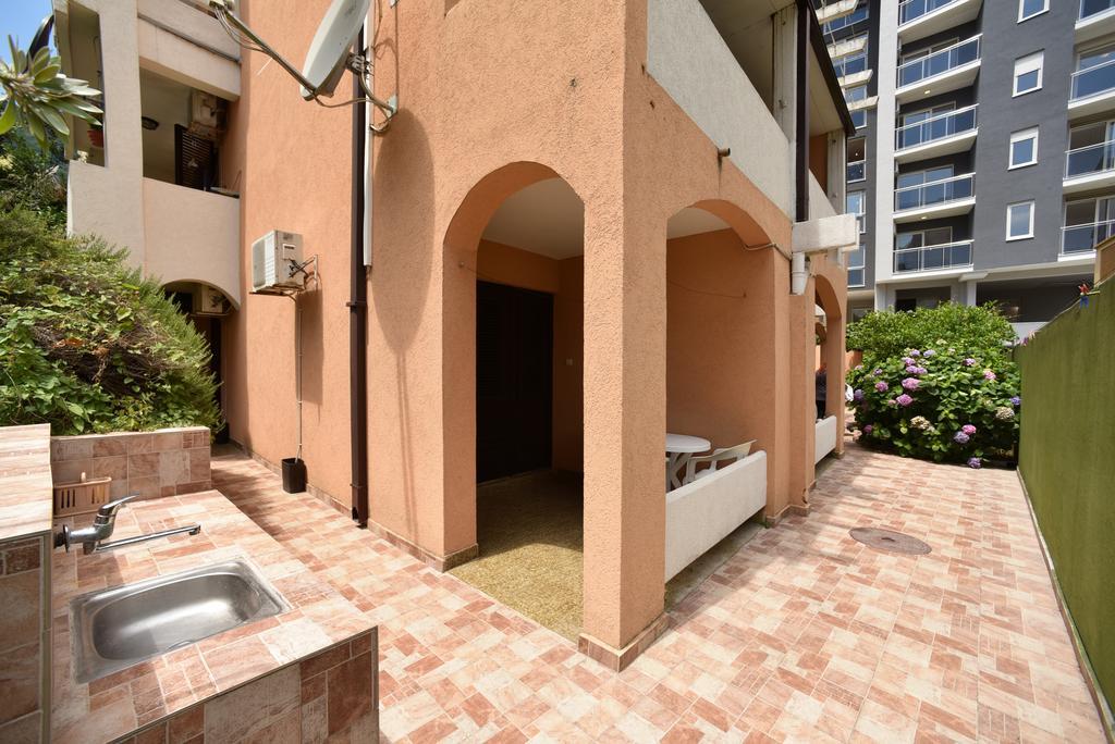MG apartments&rooms Budva Buitenkant foto